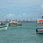 Travessia SalvadorMorro de São Paulo tem movimento moderado neste domingo e previsão de fluxo intenso no retorno